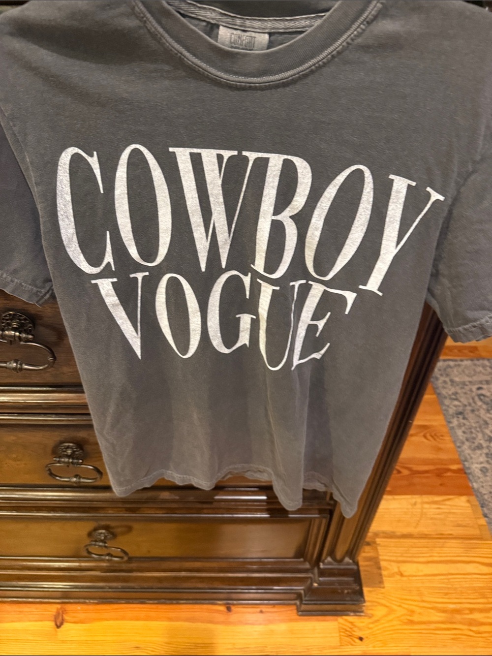 Comfort Colors Cowboy Vogue Graphic Tee - Charcoal with White Print